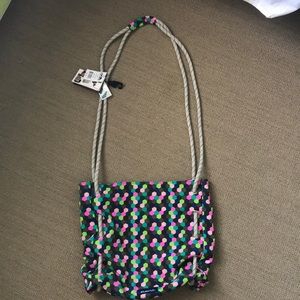 NWT kavu roper forest hive tote